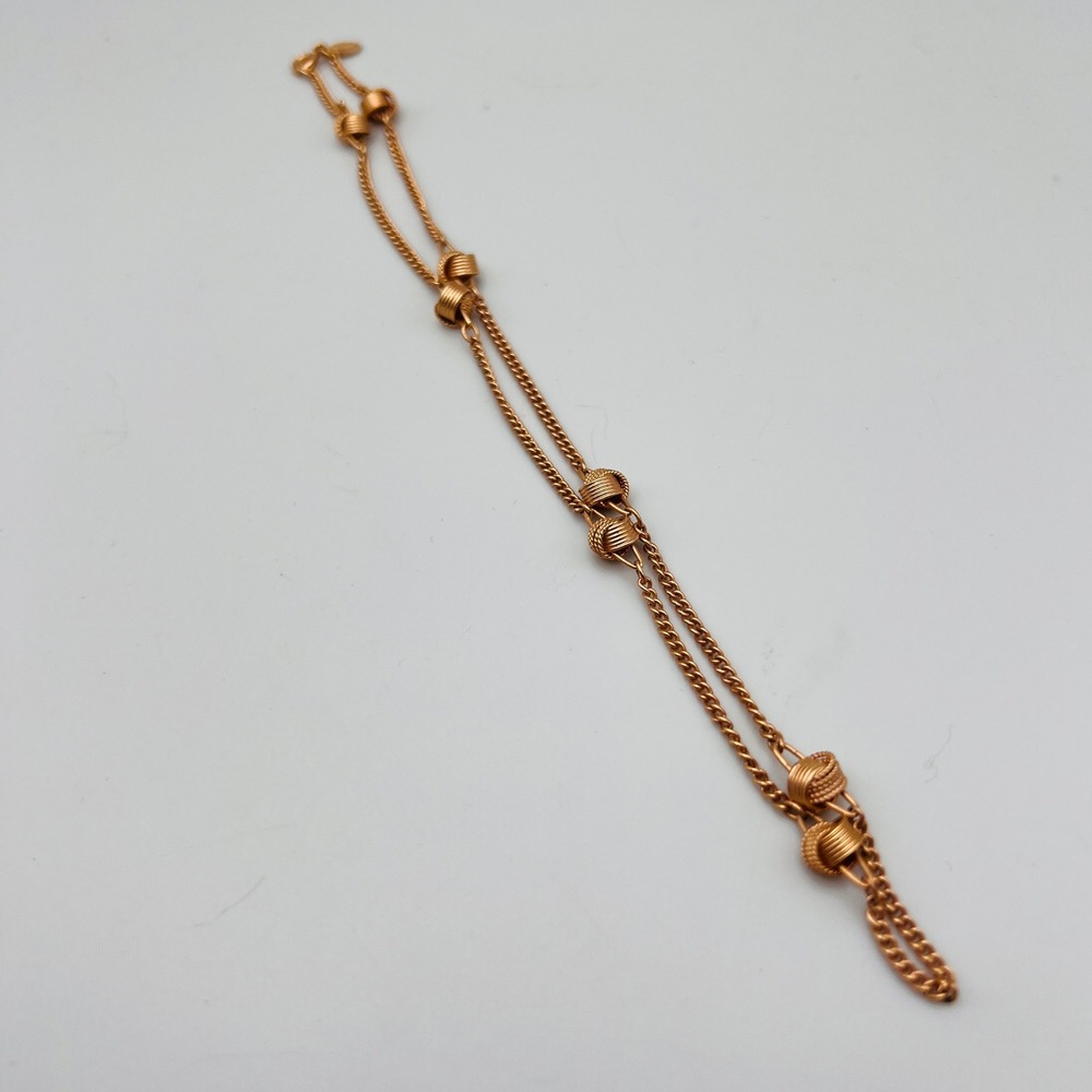 Avon Vintage Gold Tone Chain Textured Love Knot Station Curb Chain Necklace